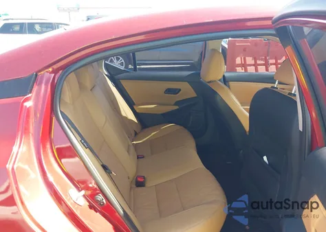 2024 Nissan Sentra Sv Xtronic Cvt z USA, uszkodzony, nr VIN 3N1AB8CV1RY297287